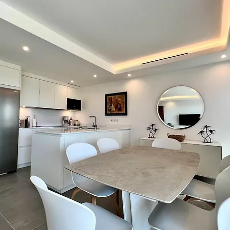 Apartment Bright T3 With Pool And Sea View Sainte-Maxime