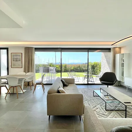 Bright T3 With Pool And Sea View Sainte-Maxime
