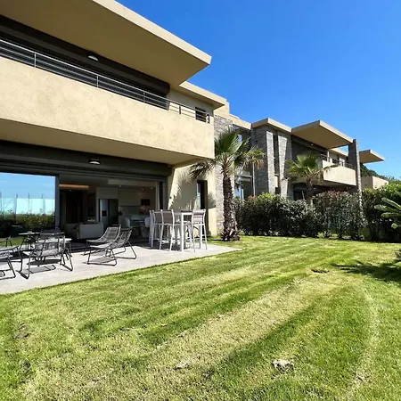 Bright T3 With Pool And Sea View Sainte-Maxime